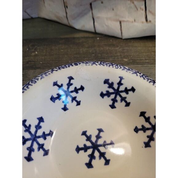 Gibson white blue snowflake Xmas plate Bowl decor - Picture 2 of 4